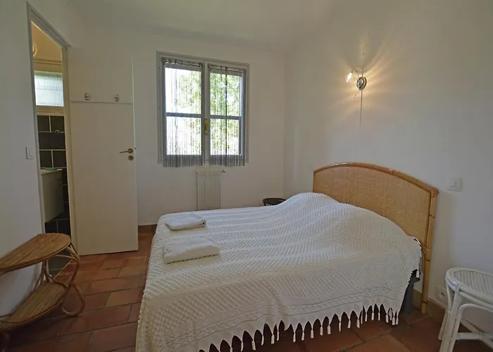 Villa Mediterranean Garden Retreat